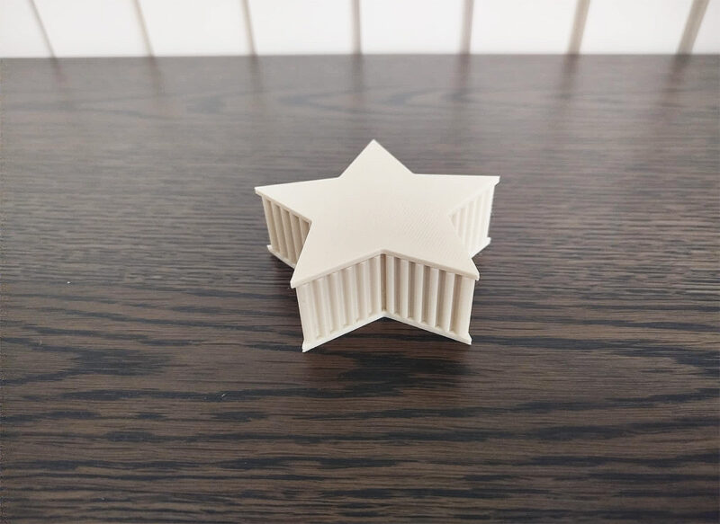 closed star boxes