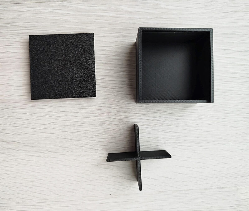 mini boxes with separators
