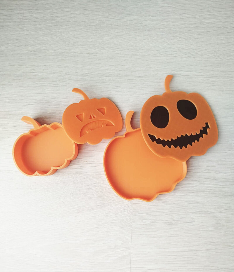 open pumpkin box
